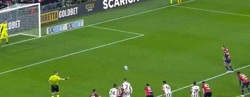 1651879498170035717.gif 点球.gif